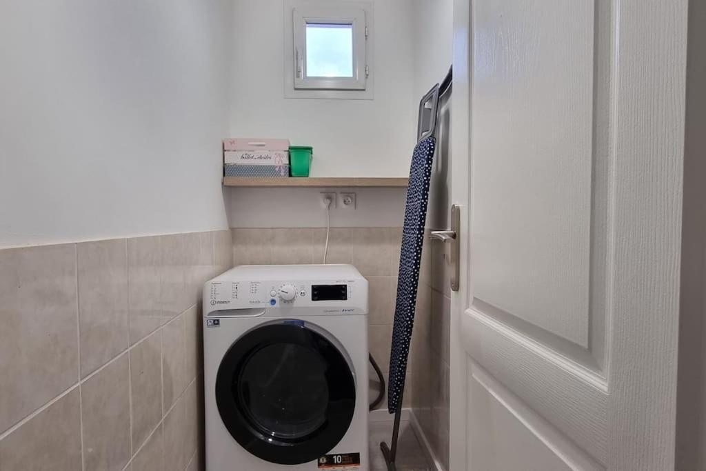 Belle Maison Climatisee Renovee Pac-Man Entre Collegues, Amis, Famille - Barbecue - Netflix - Prime - Baby Foot 50Cts Saint-Seurin-sur-l'Isle Ngoại thất bức ảnh