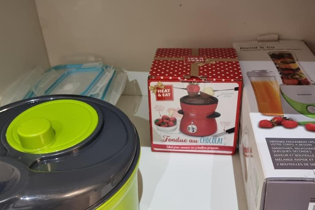Belle Maison Climatisee Renovee Pac-Man Entre Collegues, Amis, Famille - Barbecue - Netflix - Prime - Baby Foot 50Cts Saint-Seurin-sur-l'Isle Ngoại thất bức ảnh